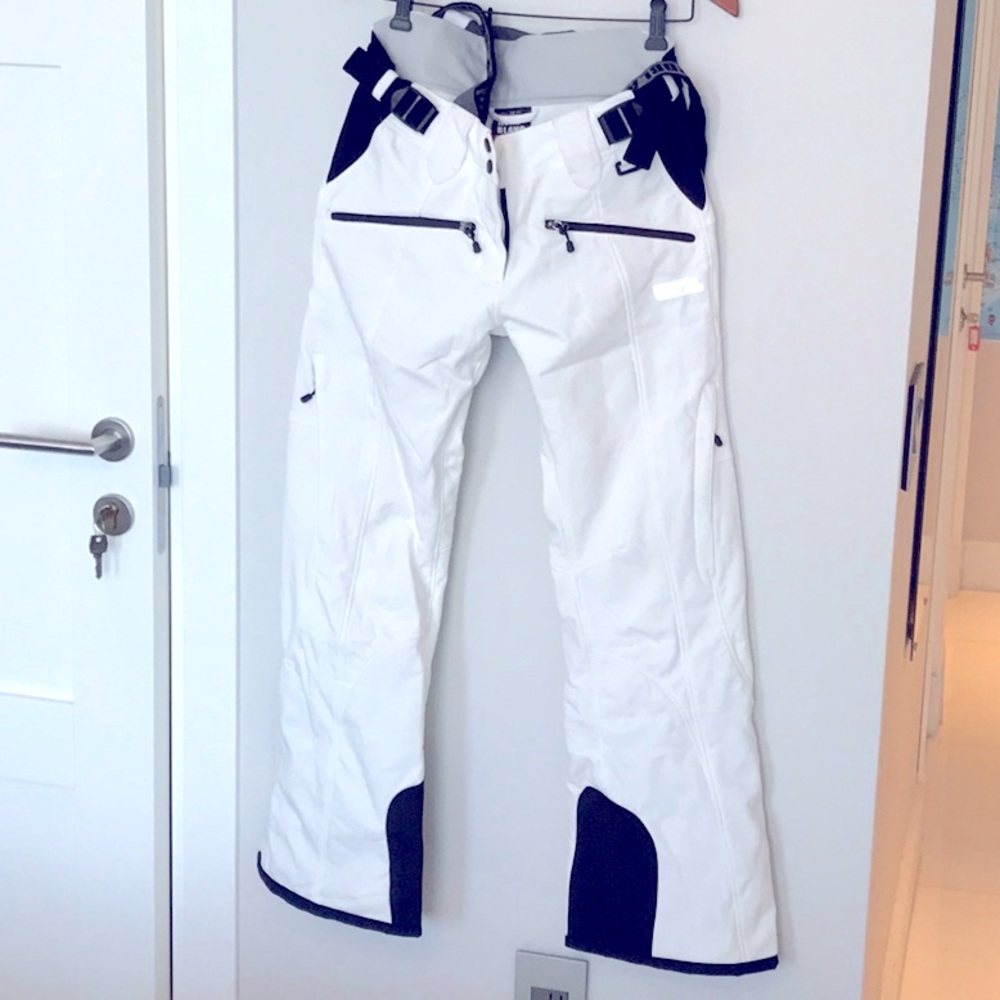 Nord Blanc European ski pants, size 38 ,US8, detachable suspenders